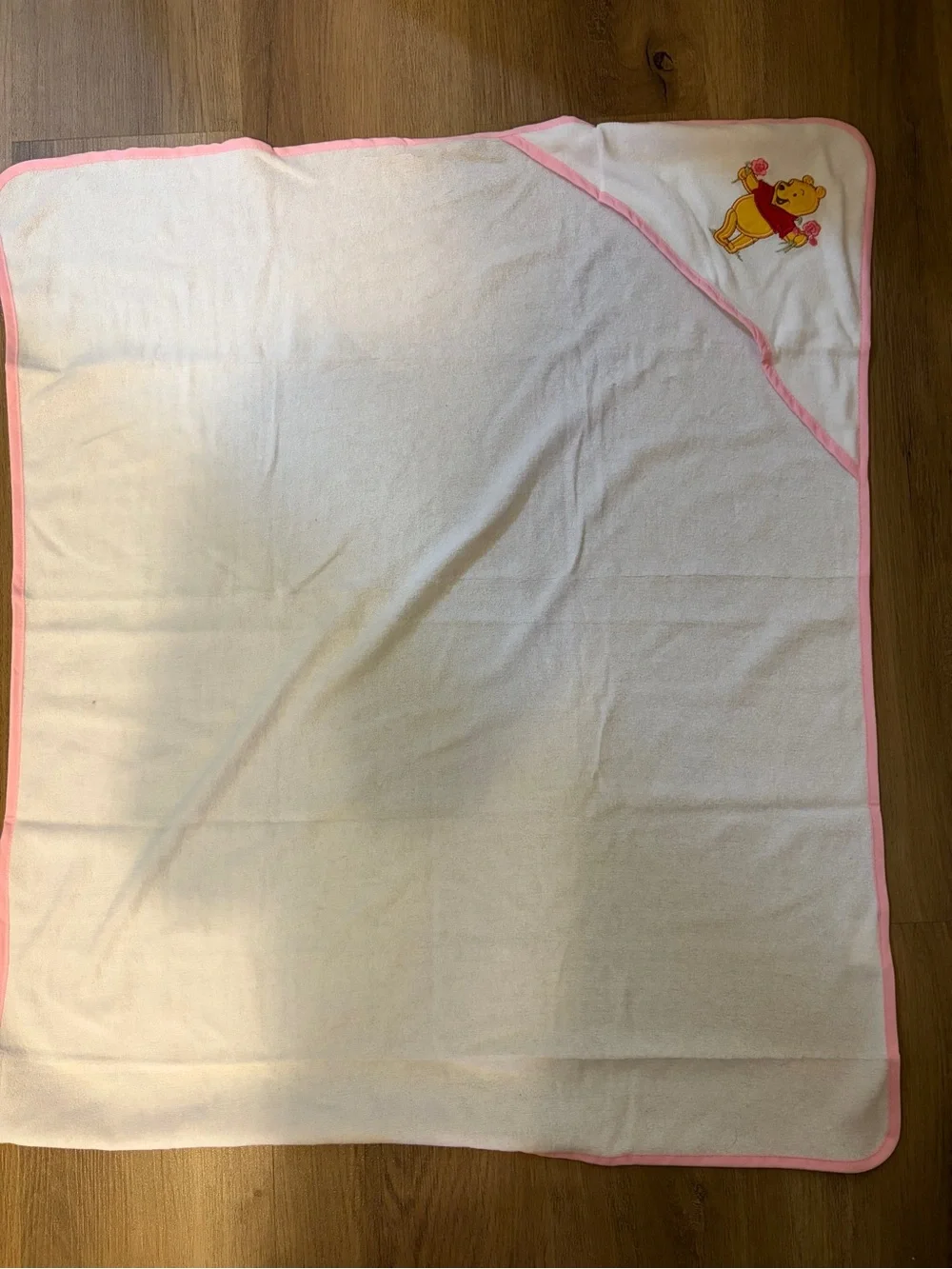 Disney Winnie the Pooh White Hooded Baby Towel  with Pink Trim EUC